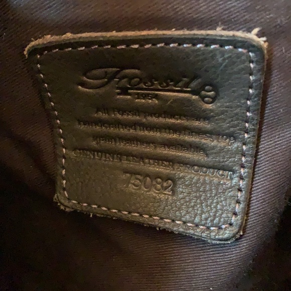 🖤🦋FOSSIL Black Leather Large Shoulder Bag🦋🖤 - Picture 6 of 8